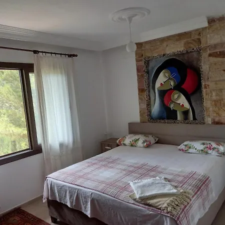Datca, Mesudiye 'Devillakoza Muestakil,Guenluek,Kiralik Villa *