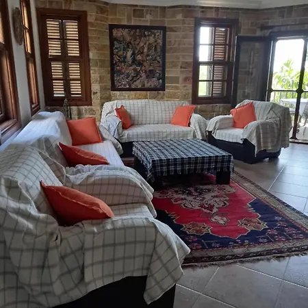 Datca, Mesudiye 'de Muestakil,guenluek,kiralik Villa Datça